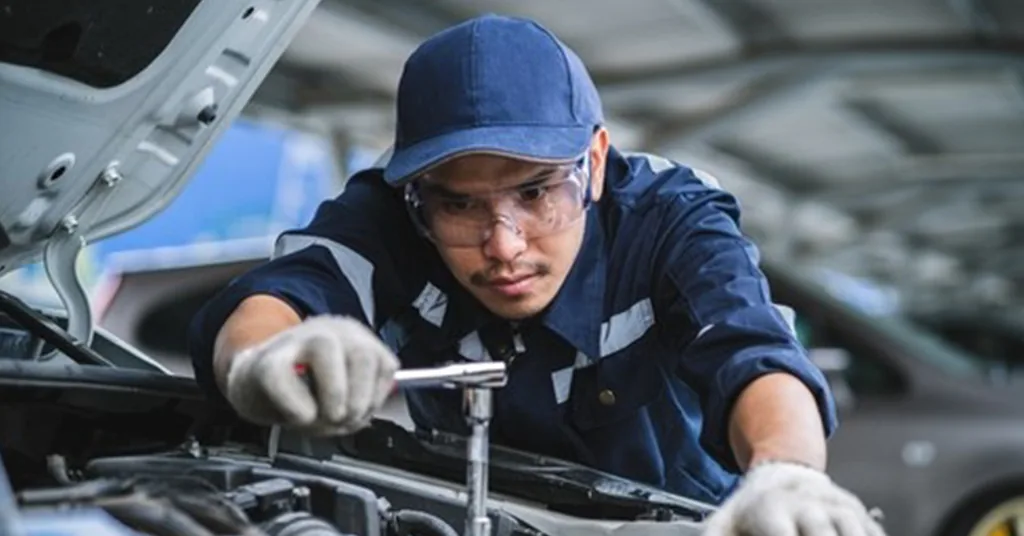 Bila Perlu Rujuk kepada Pakar Kenderaan Bila Perlu Rujuk kepada Pakar Kenderaan