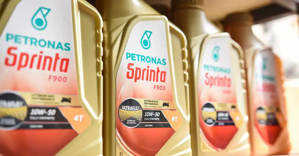 Petronas Sprinta F900 10W 40 Petronas Sprinta F900 10W-40