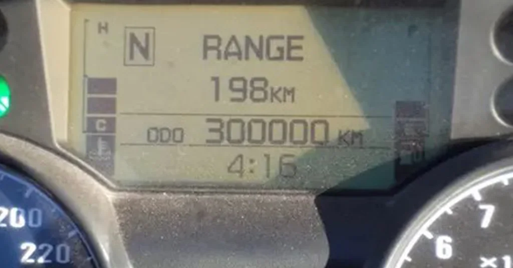 Cara Baca Mileage Motor Mekanikal dan Elektronikal Cara Baca Mileage Motor Mekanikal dan Elektronikal