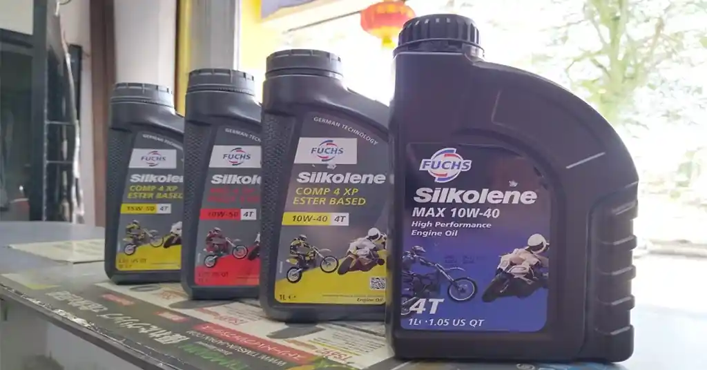 Fuchs Silkolene MAX Scoot 4T 10W40 Fuchs Silkolene MAX Scoot 4T 10W40