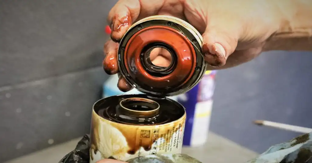 Prosedur Menukar Filter Minyak Hitam Prosedur Menukar Filter Minyak Hitam