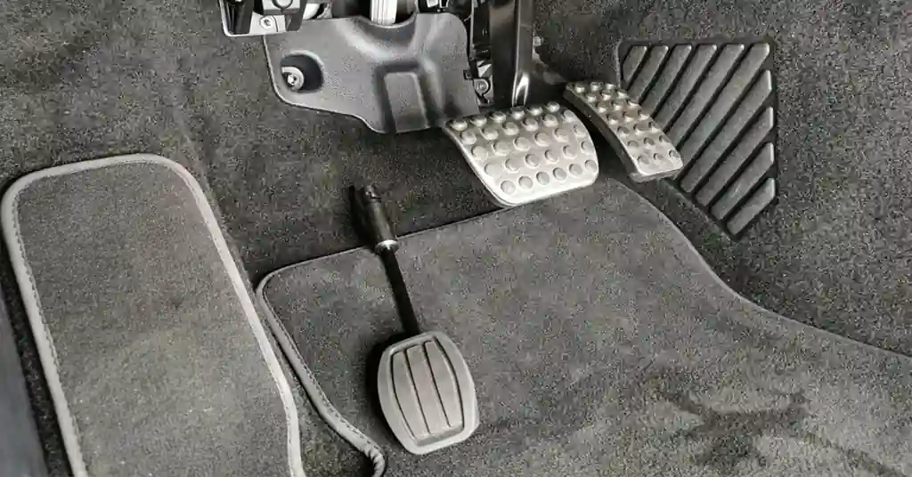 Cara Merawat Pedal Minyak Kereta Auto Cara Merawat Pedal Minyak Kereta Auto