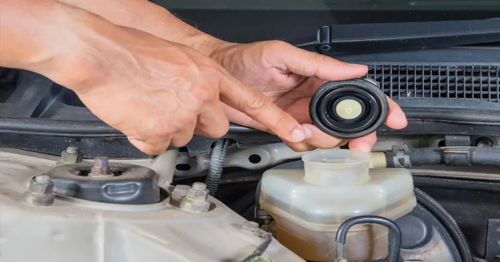 Tanda Minyak Clutch Kereta Perlu Tukar Tanda Minyak Clutch Kereta Perlu Tukar