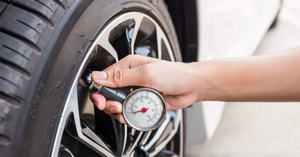 Kepentingan Menjaga Tekanan Angin Tayar Kereta Rim 15 Kepentingan Menjaga Tekanan Angin Tayar Kereta Rim 15
