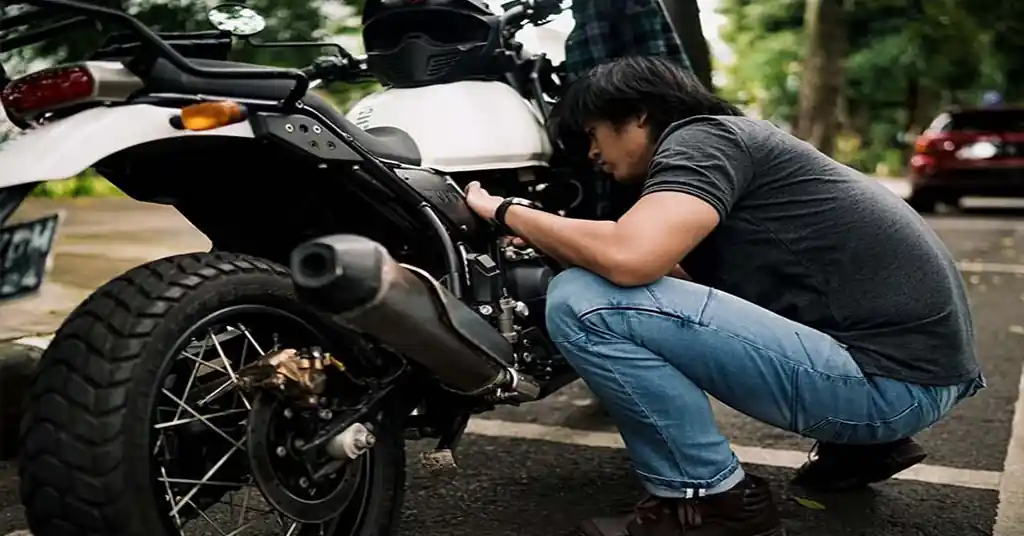 Cara Mengatasi Enjin Motor Berasap Cara Mengatasi Enjin Motor Berasap