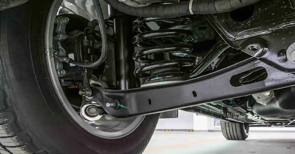 Kesan Mengabaikan Lower Arm Kereta Rosak Kesan Mengabaikan Lower Arm Kereta Rosak