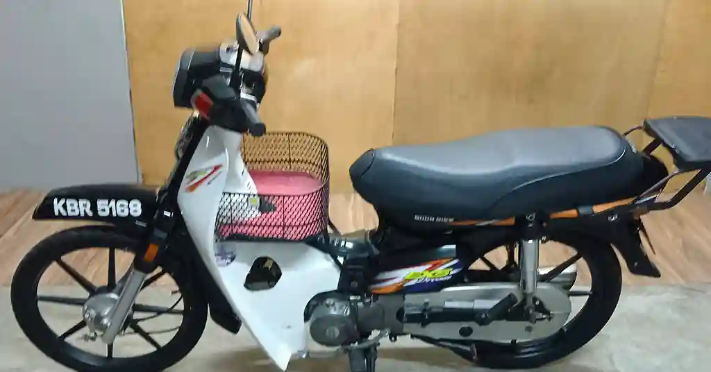 Honda EX5 Tahun 2000–2005 Honda EX5 Tahun 2000–2005